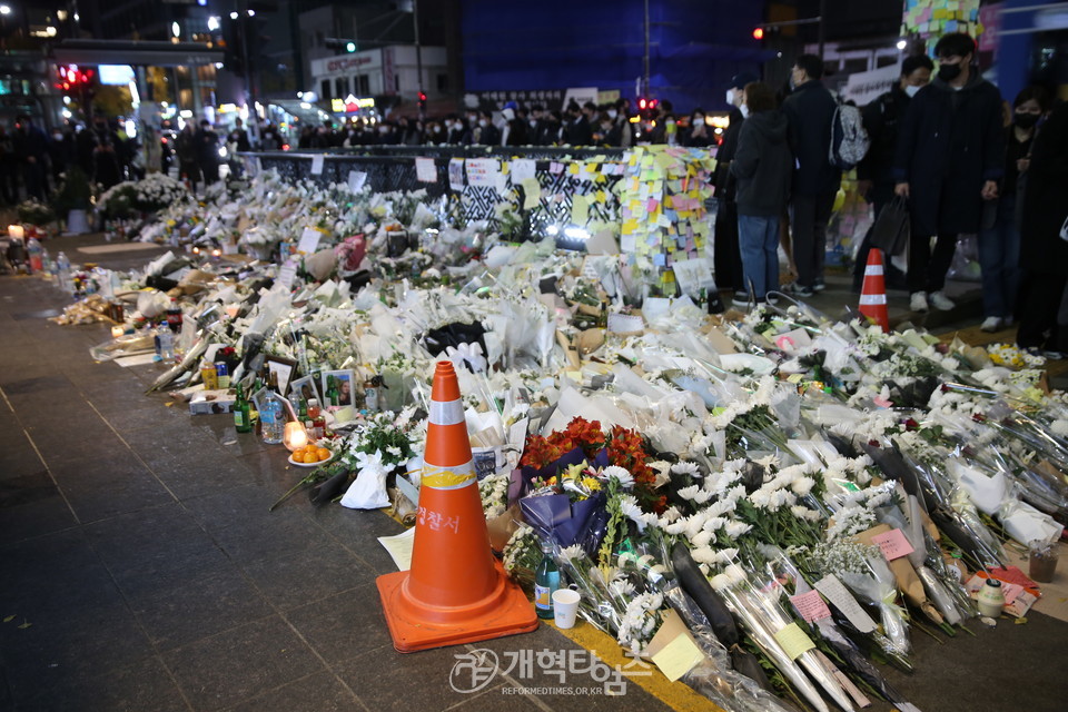 전국주일학교연합회, 이태원 참사 합동분향소 조문 모습