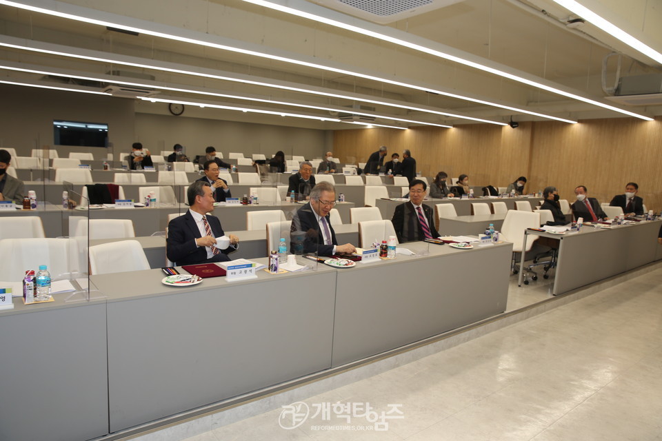 총신대 총장추천위원회 모습