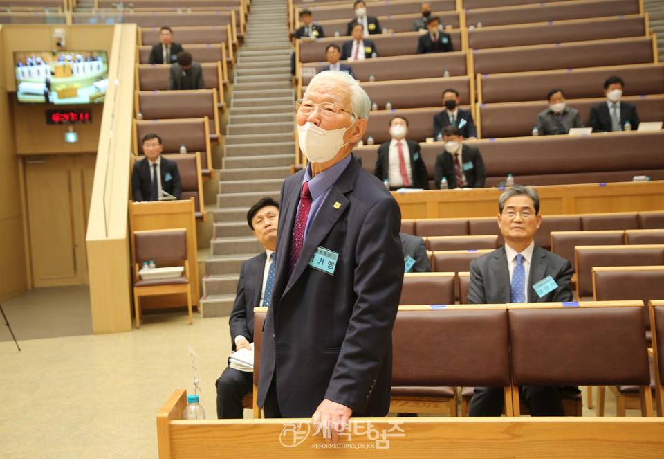 수도노회 제103회 정기회 모습