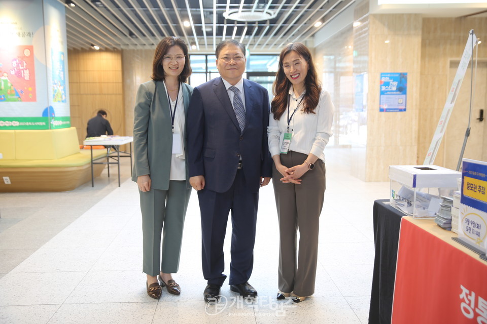 총회 출판국 , 도서 박람회 모습