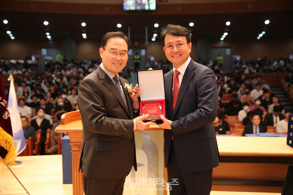 총신대 신대원 총동창회 홈커밍데이 및 정기총회 모습