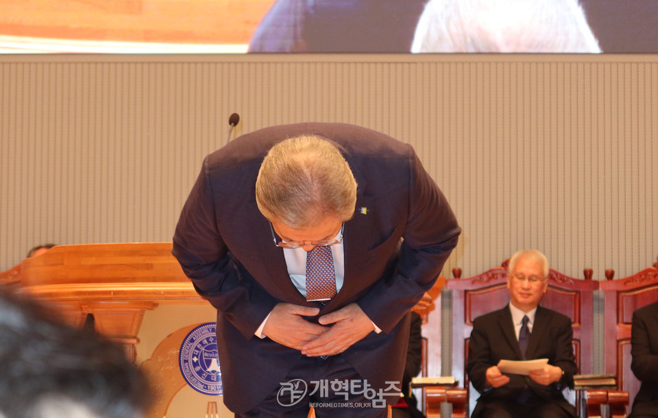총신대, 제22대 총장 박성규 박사 취임 감사예배 모습