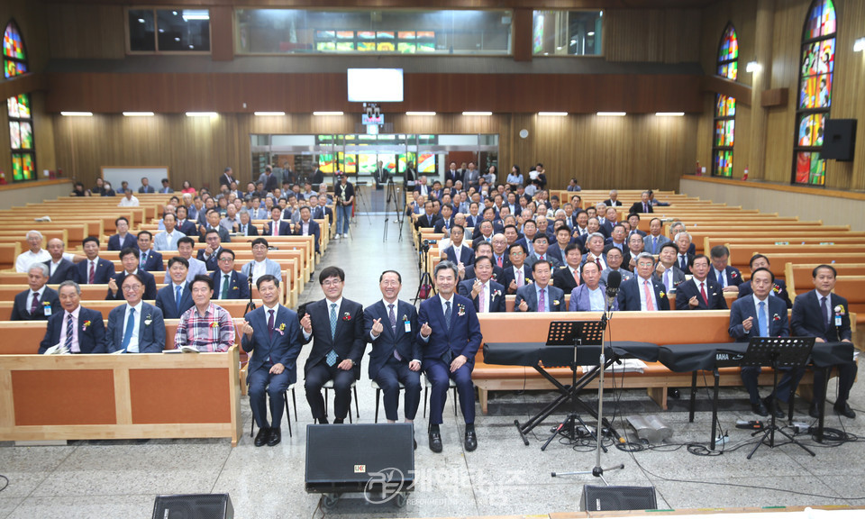 제10회기 서울지역남전도회연합회 정기총회 모습