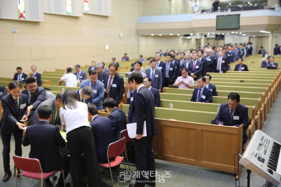 제108회 총회 공천위원장 선거 모습