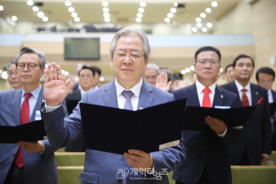 제108회 총회 공천위원장 선거 모습