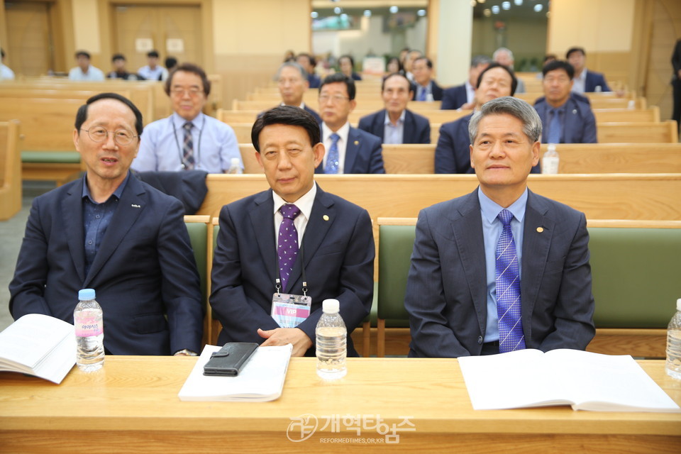 아시아교회정책연구소 제1차 정기 컨퍼런스 모습