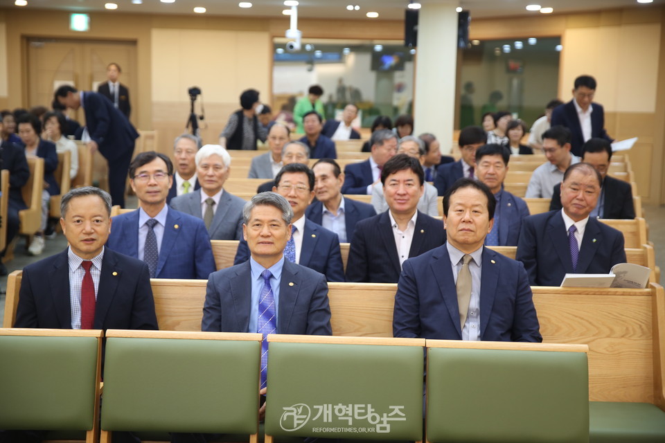 아시아교회정책연구소 제1차 정기 컨퍼런스 모습