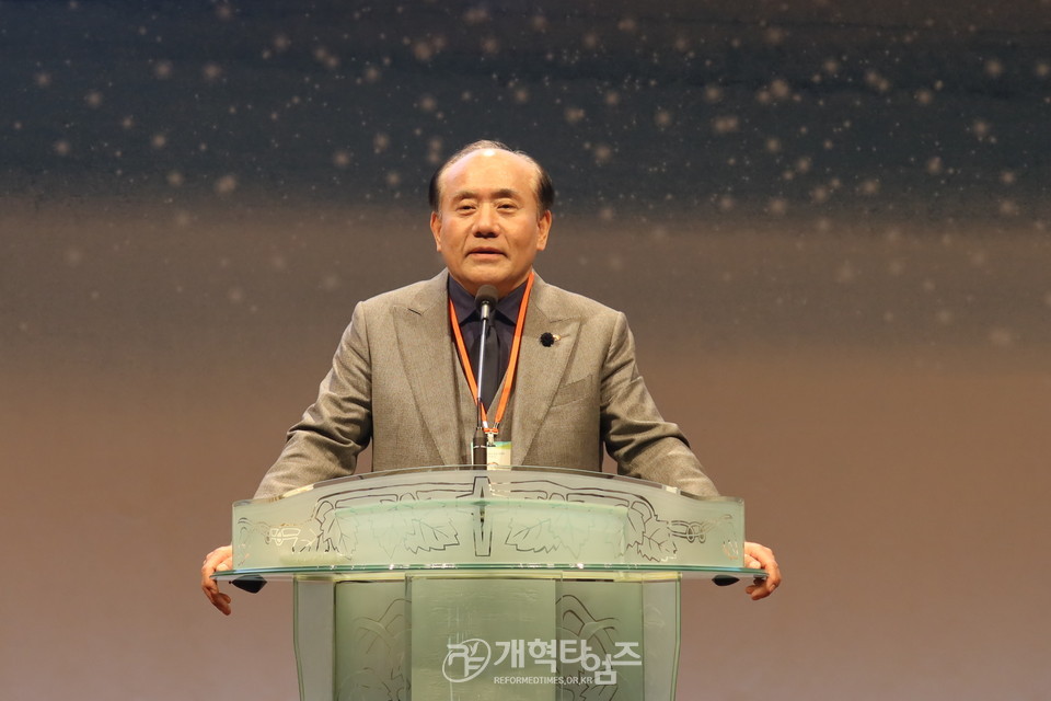 제53회기 전국장로회 서울ㆍ서북지역 임역원 간담회 및 기도회 모습