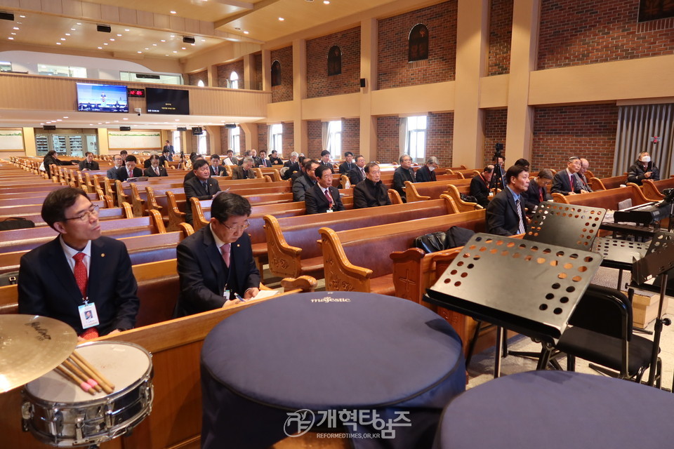 제53회기 전국장로회 서울ㆍ서북지역 임역원 간담회 및 기도회 모습