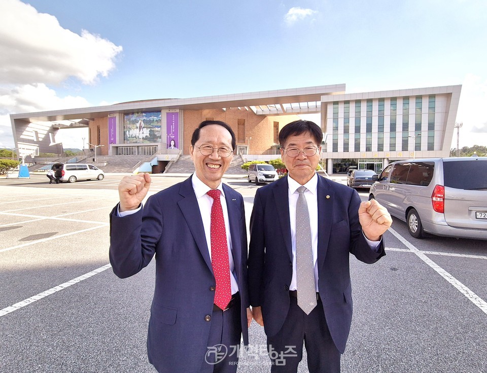 전국남전도회연합회 육군 훈련소 훈련병 진중세례식 모습