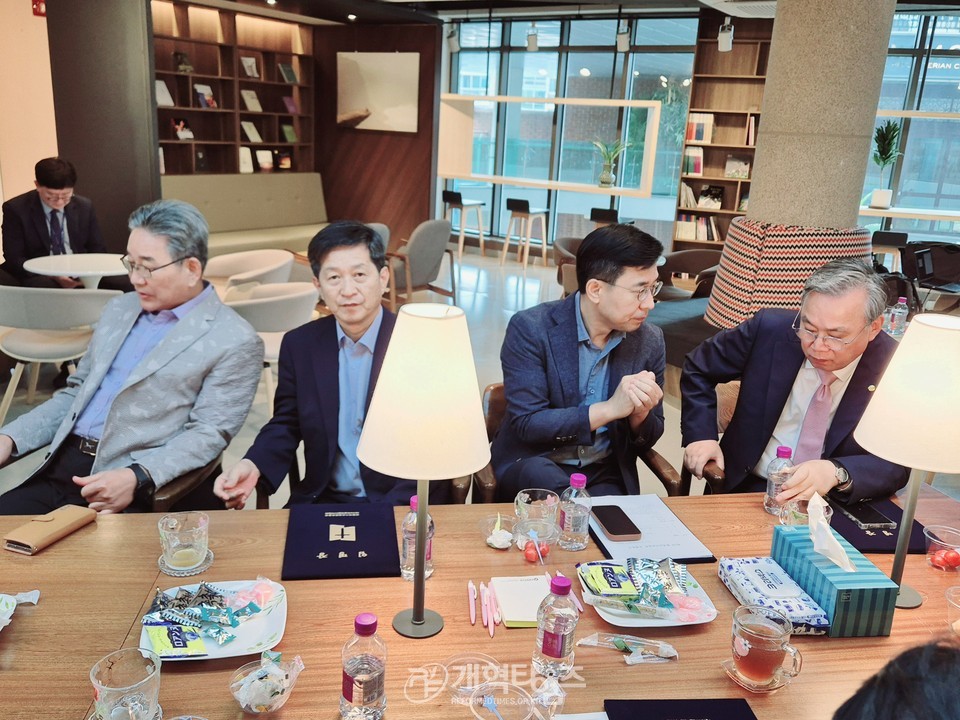 대한예수교장로회 제2차 총회준비위원회 전체회의 모습