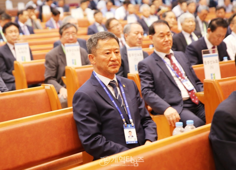 김성환 목사, 제109회 총회 고시부장 당선 모습