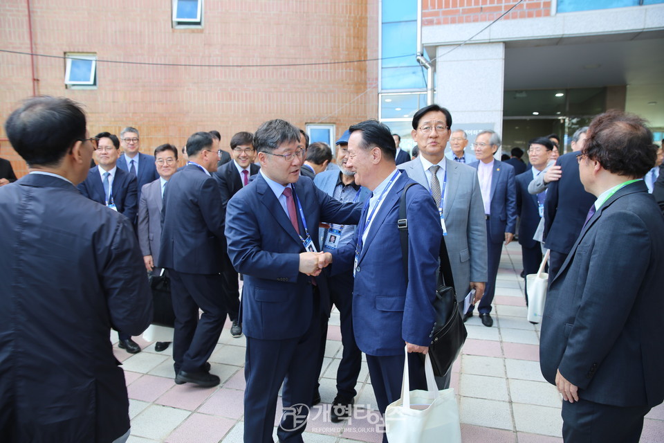 장봉생목사, 제109회 총회 모습
