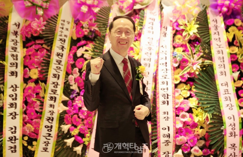 전국남전도회, 전도훈련대회 및 나라와 민족을 위한 기도회 모습