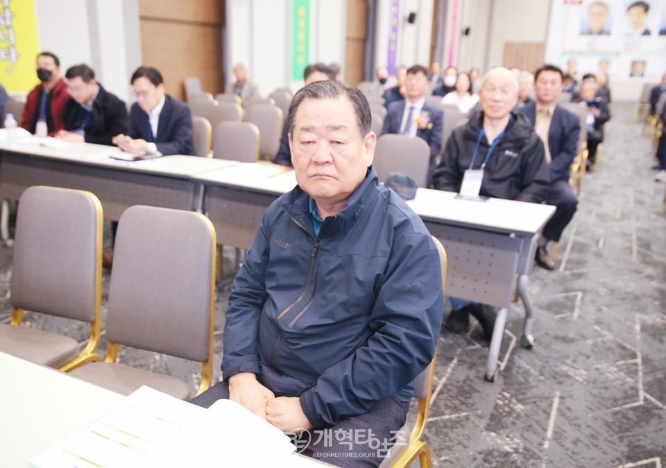 전국남전도회, 전도훈련대회 및 나라와 민족을 위한 기도회 모습