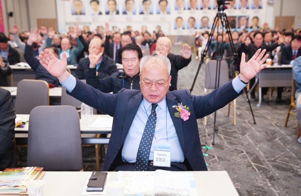 전국남전도회, 전도훈련대회 및 나라와 민족을 위한 기도회 모습