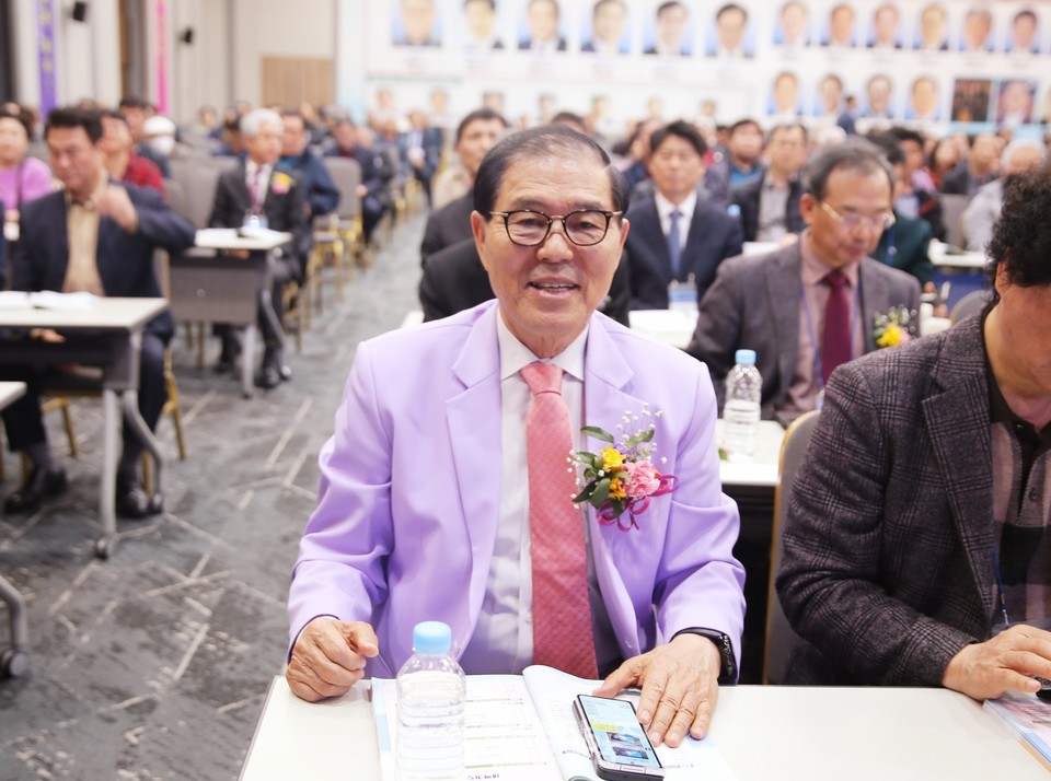 전국남전도회, 전도훈련대회 및 나라와 민족을 위한 기도회 모습