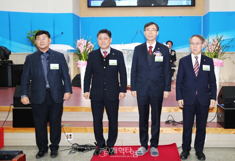 선한장로회 제12회 정기총회 모습